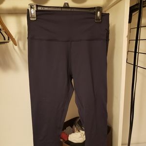 Zyia Ascend Hi-Rise Capri